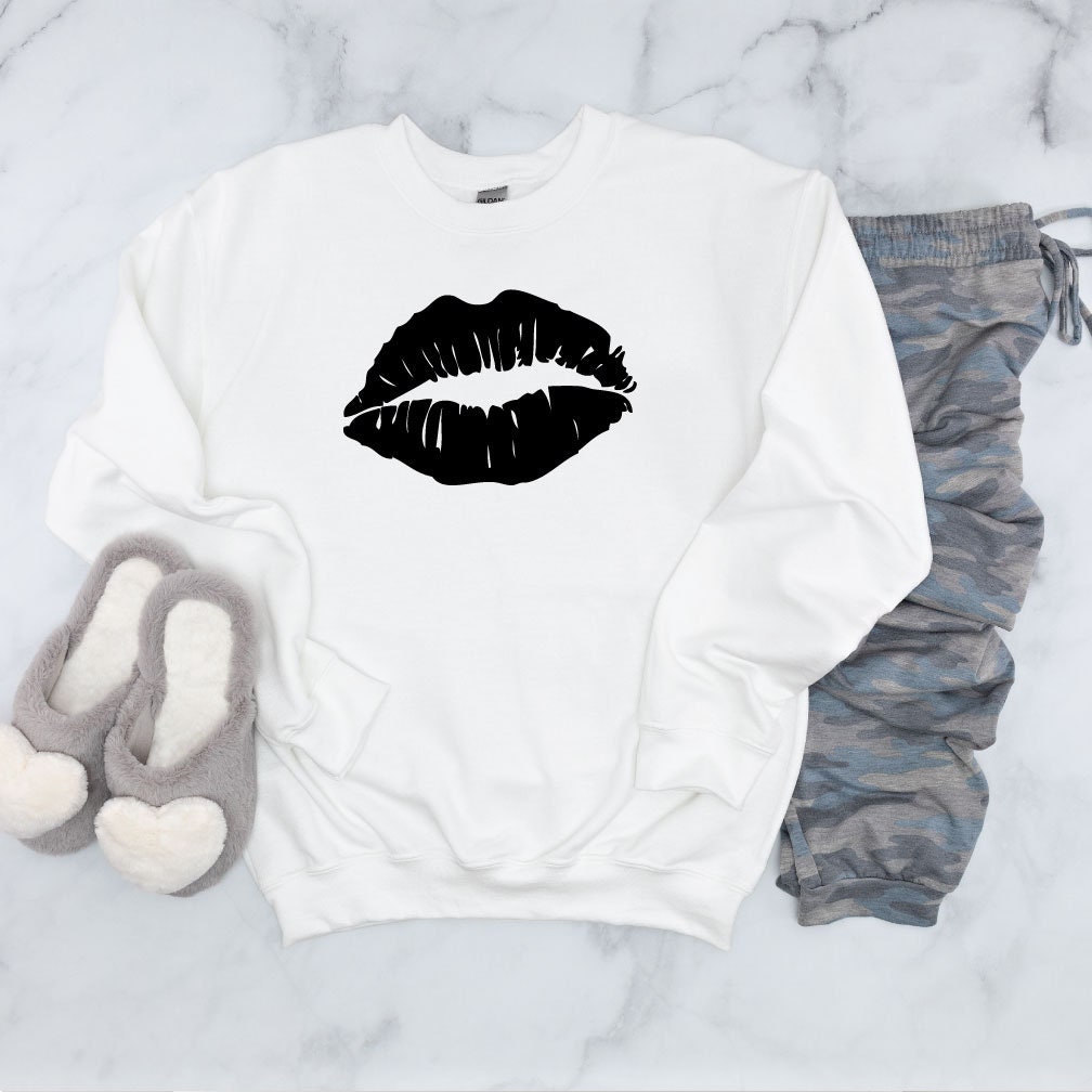 Lips Iron On Vinyl Decal